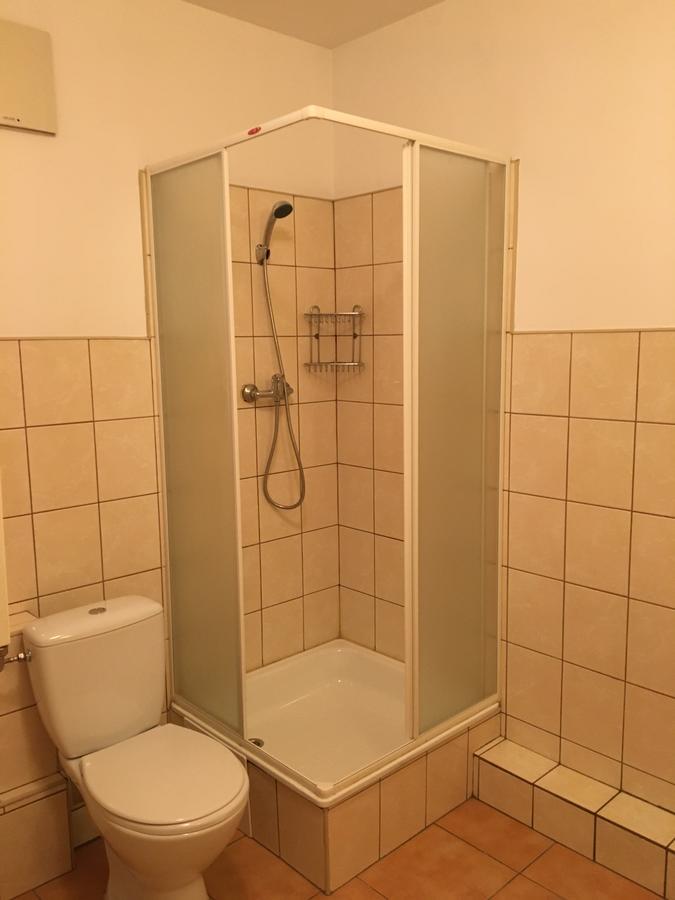 ワルシャワ ルッカ ステイホステル エクステリア 写真